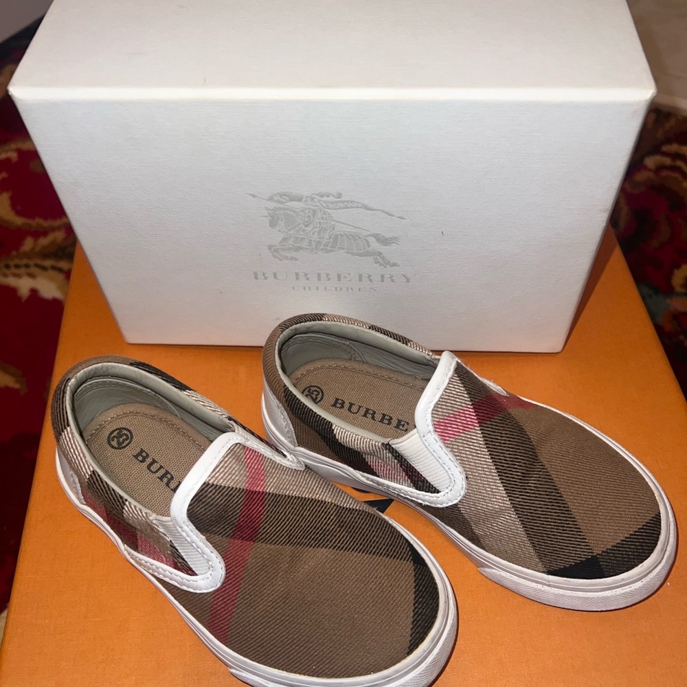 Burberry Kids Checkered Slip-On Sneakers - Brown, White, and Red Size 25 US 9
